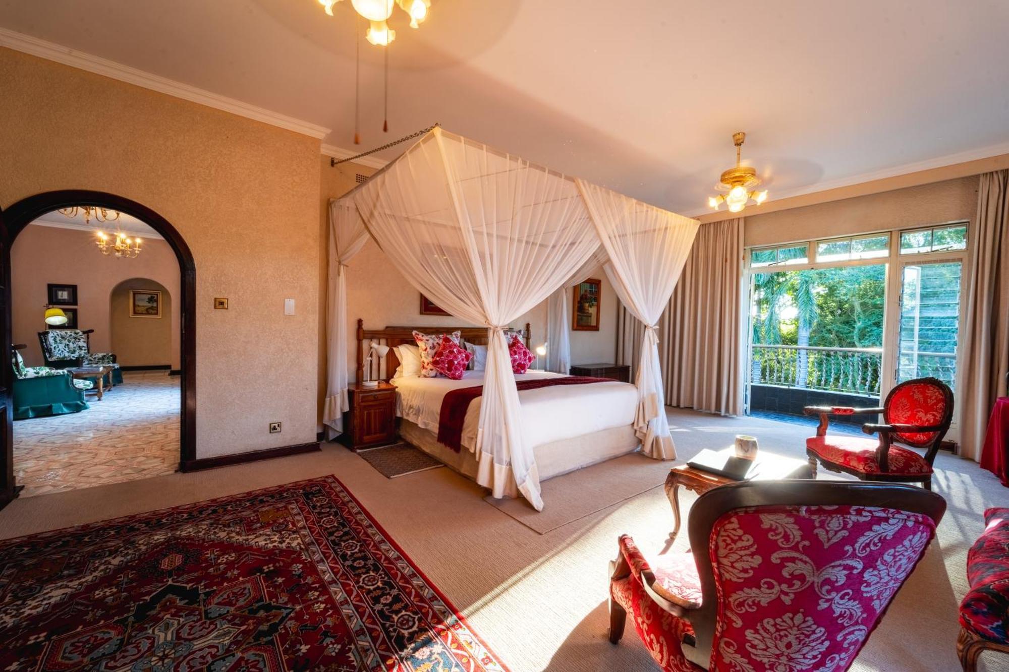 The Victorian Manor Bed and Breakfast Victoriawatervallen Buitenkant foto